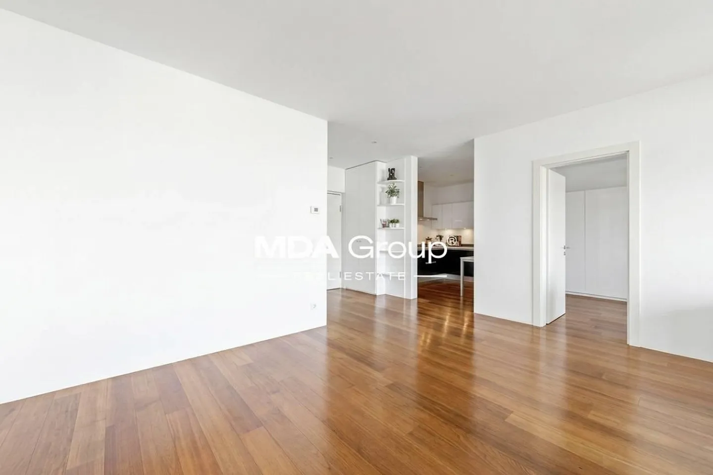 Design-Appartement mit Seeblick - Foto 8 von 13