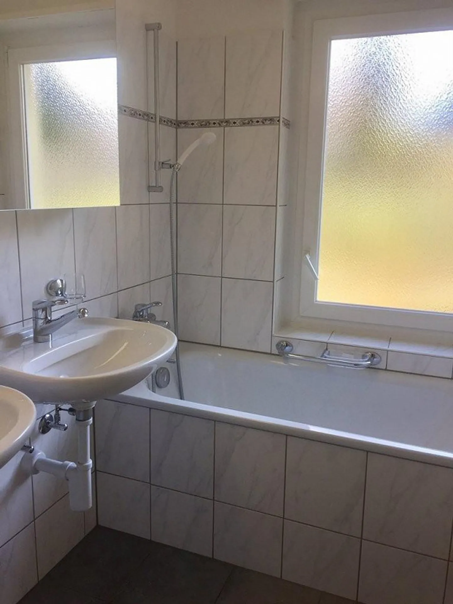 Una posizione idilliaca e tranquilla a Witikon - Foto 3 di 6