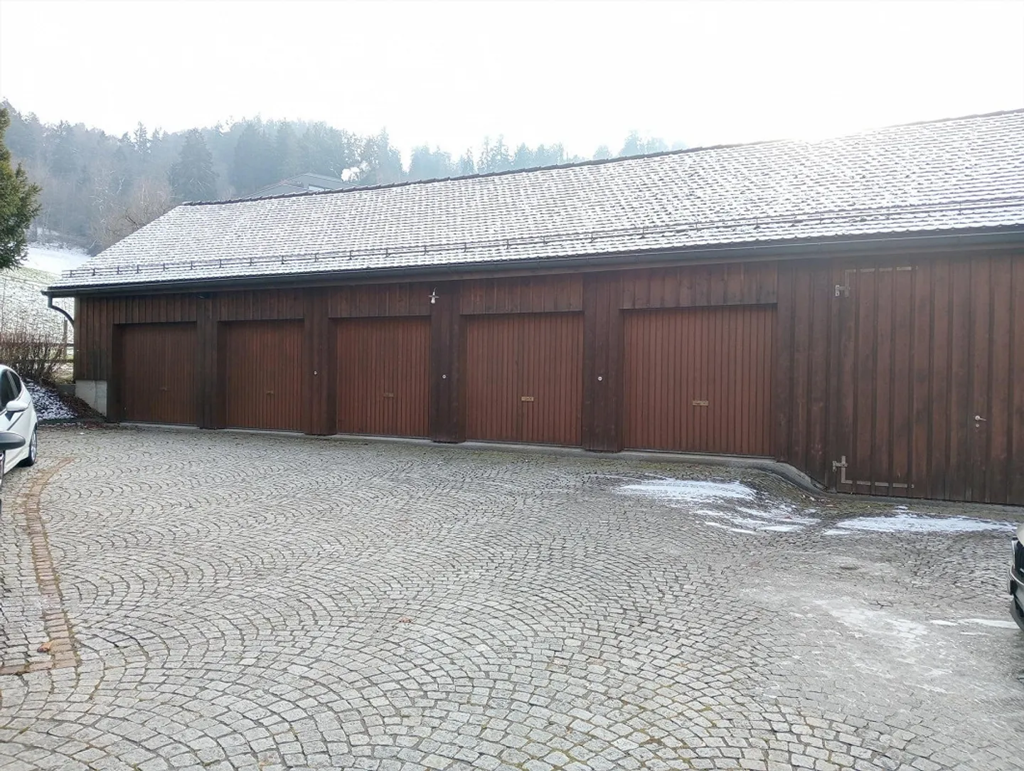 Garage in affitto - Foto 1 di 2