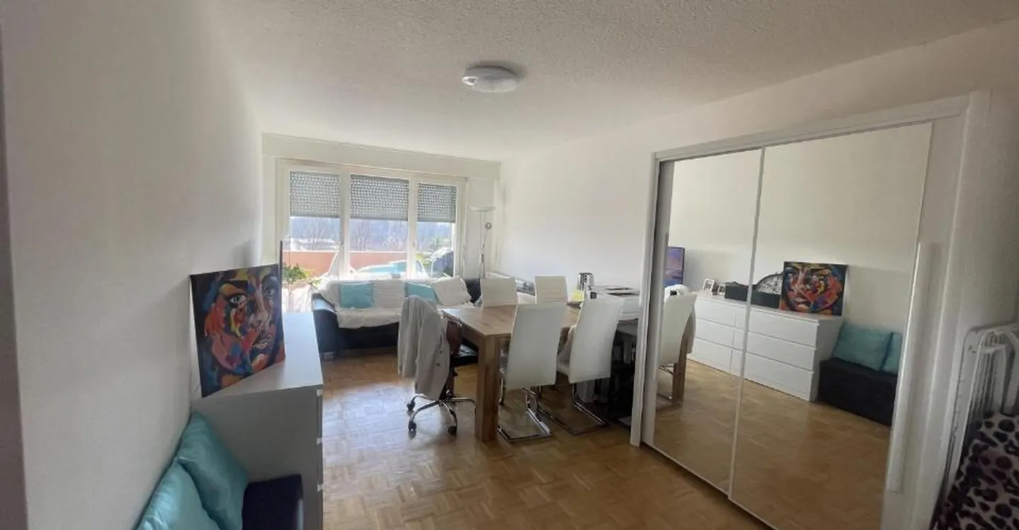 Appartement Charmant avec Balcon - Photo 4 sur 6