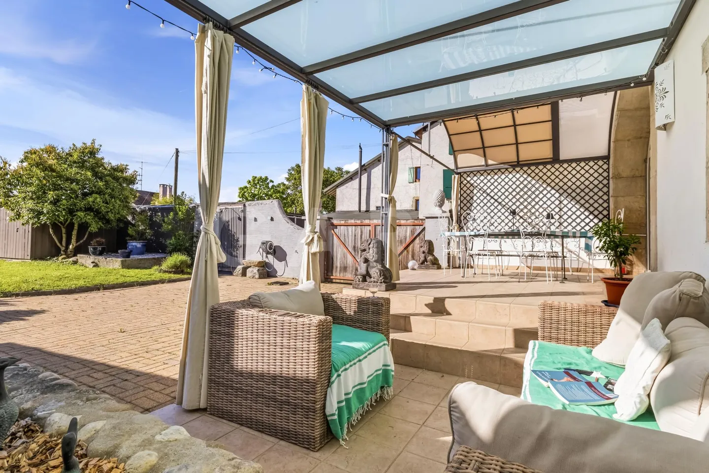 Ampia villa con annessi a Laconnex - Foto 16 di 16