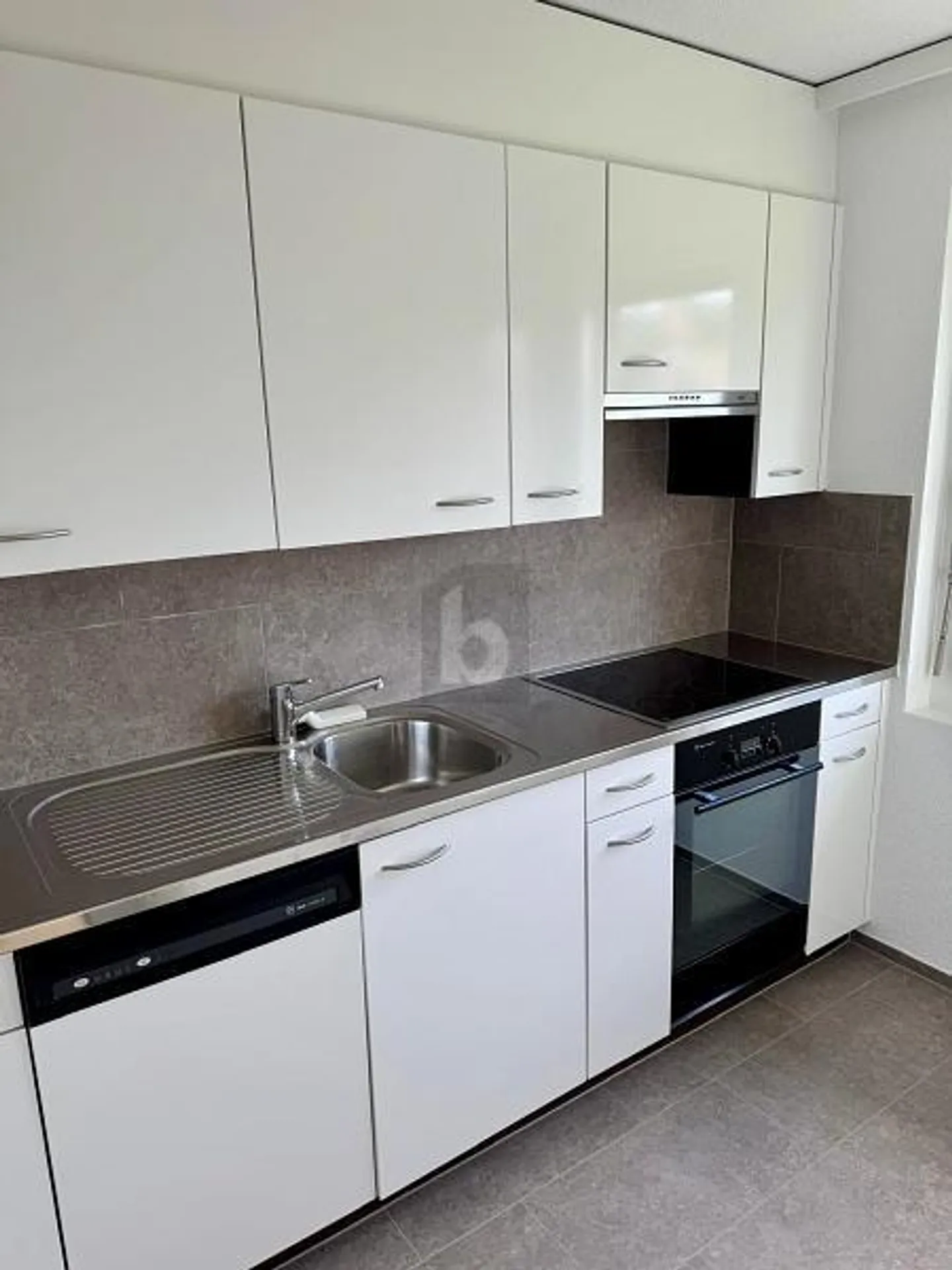 Charmante Wohnung mit Garten - Foto 2 von 6