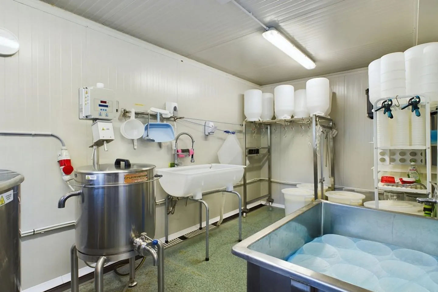 Gewerbefläche im schönen Val Calanca zu verkaufen - Foto 7 von 13