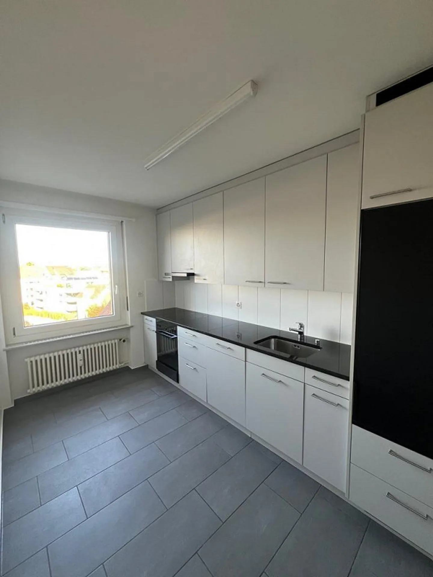 La tua nuova casa: affascinante appartamento di 4 stanze a Binningen - Foto 2 di 11