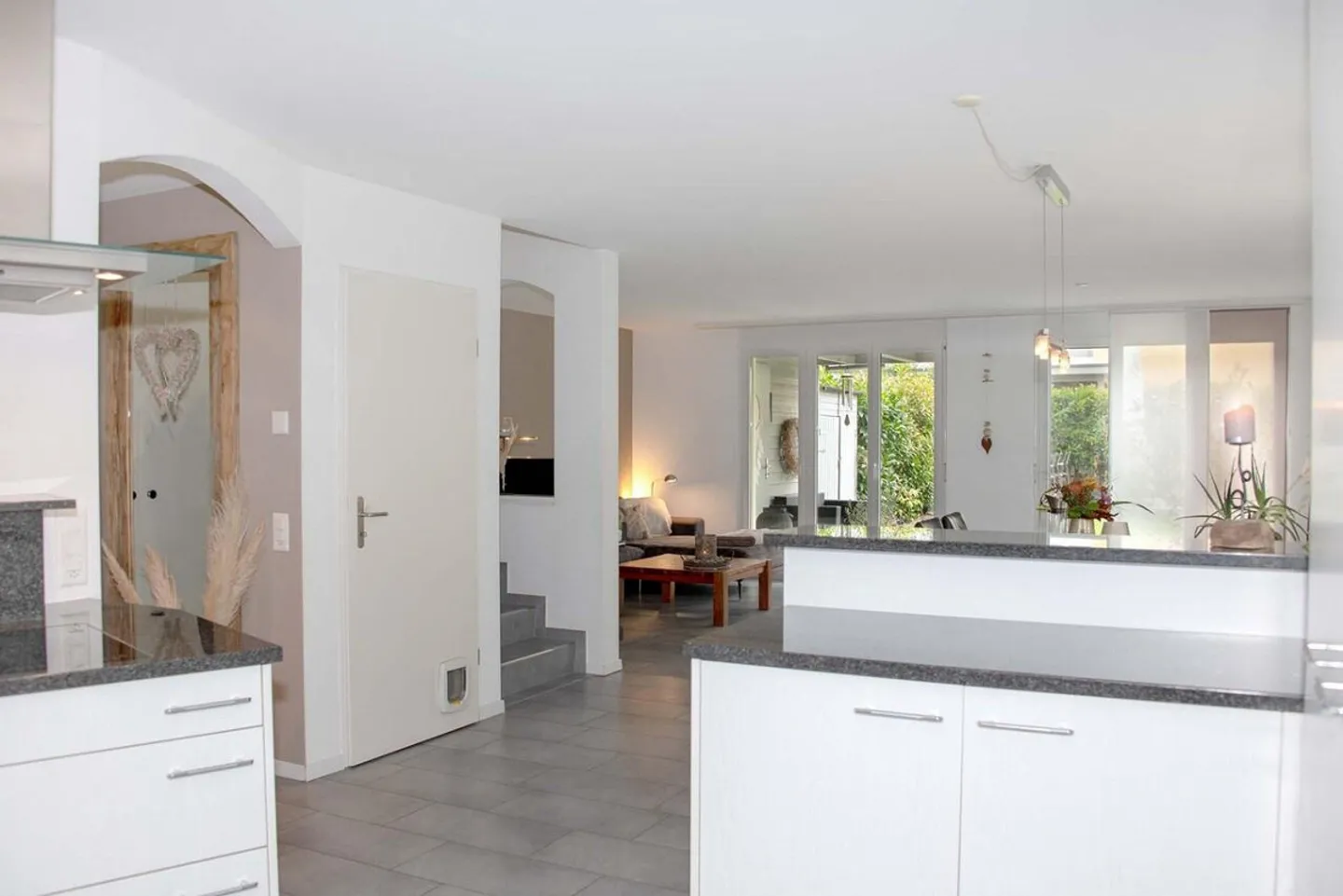 Spacious Family Home in Henggart - Photo 6 of 14
