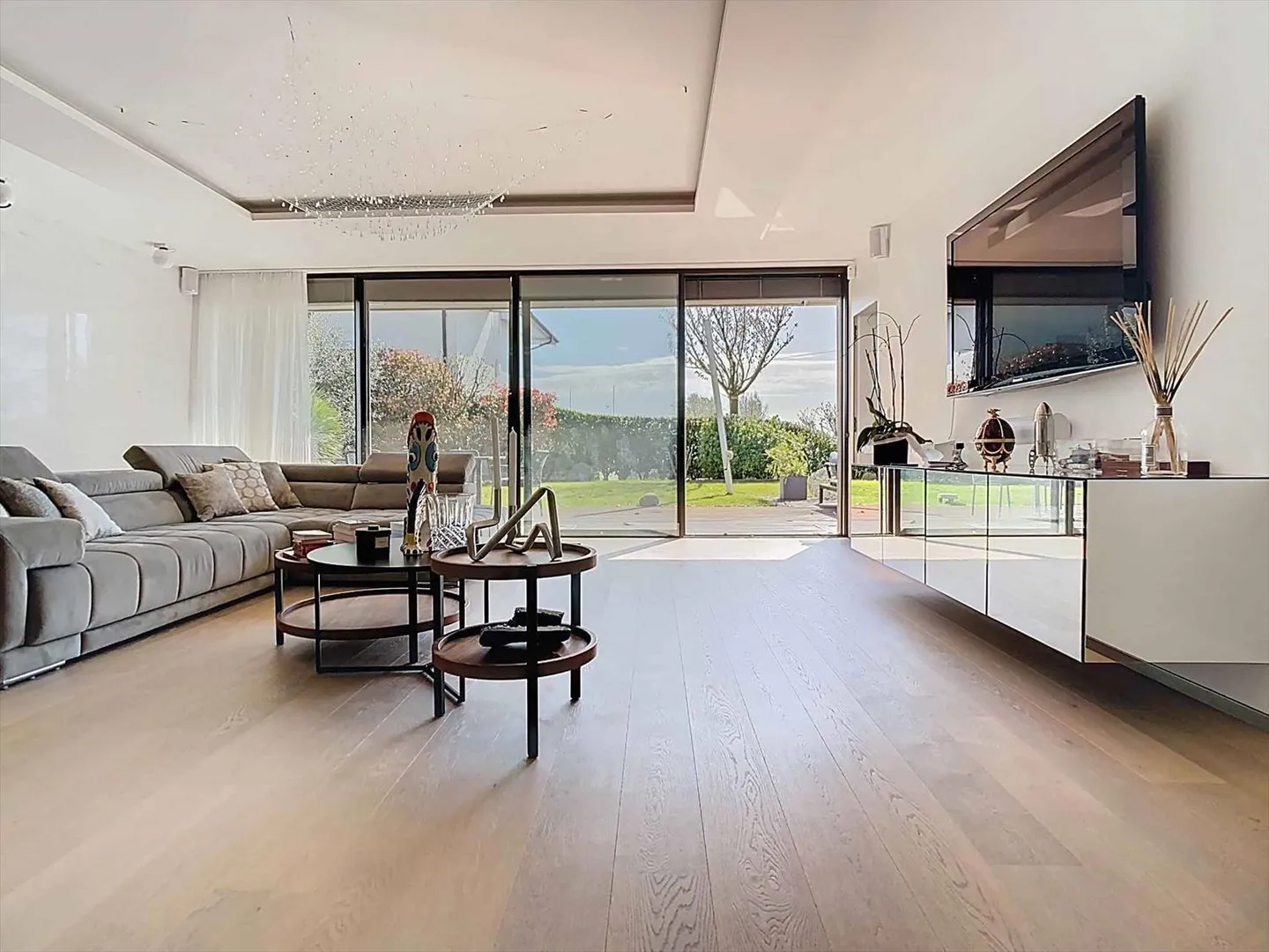PAUDEX - Appartamento di 227 m2, a pochi passi dal lago - Foto 1 di 10