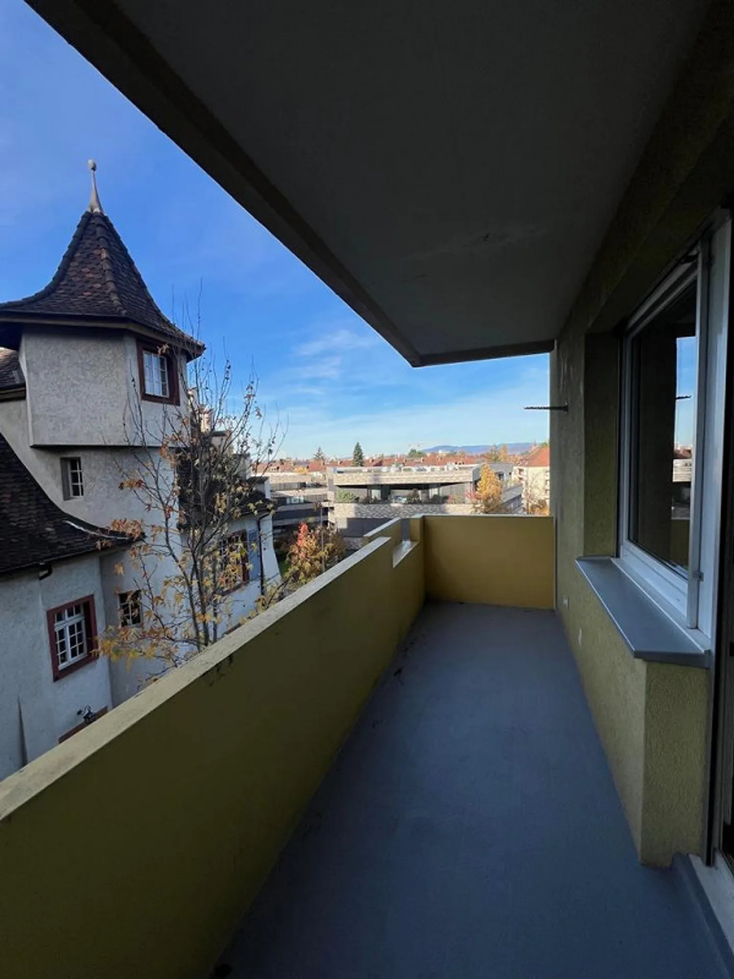 La tua nuova casa: affascinante appartamento di 4 stanze a Binningen - Foto 10 di 11