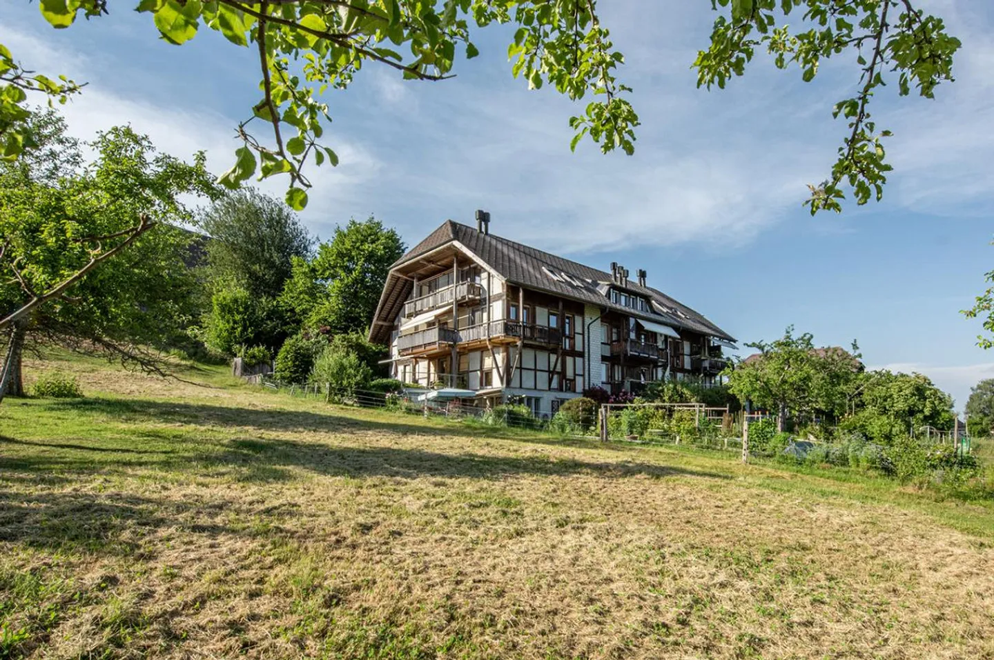 Sonnige Maisonette mit Alpenblick - Foto 1 von 13