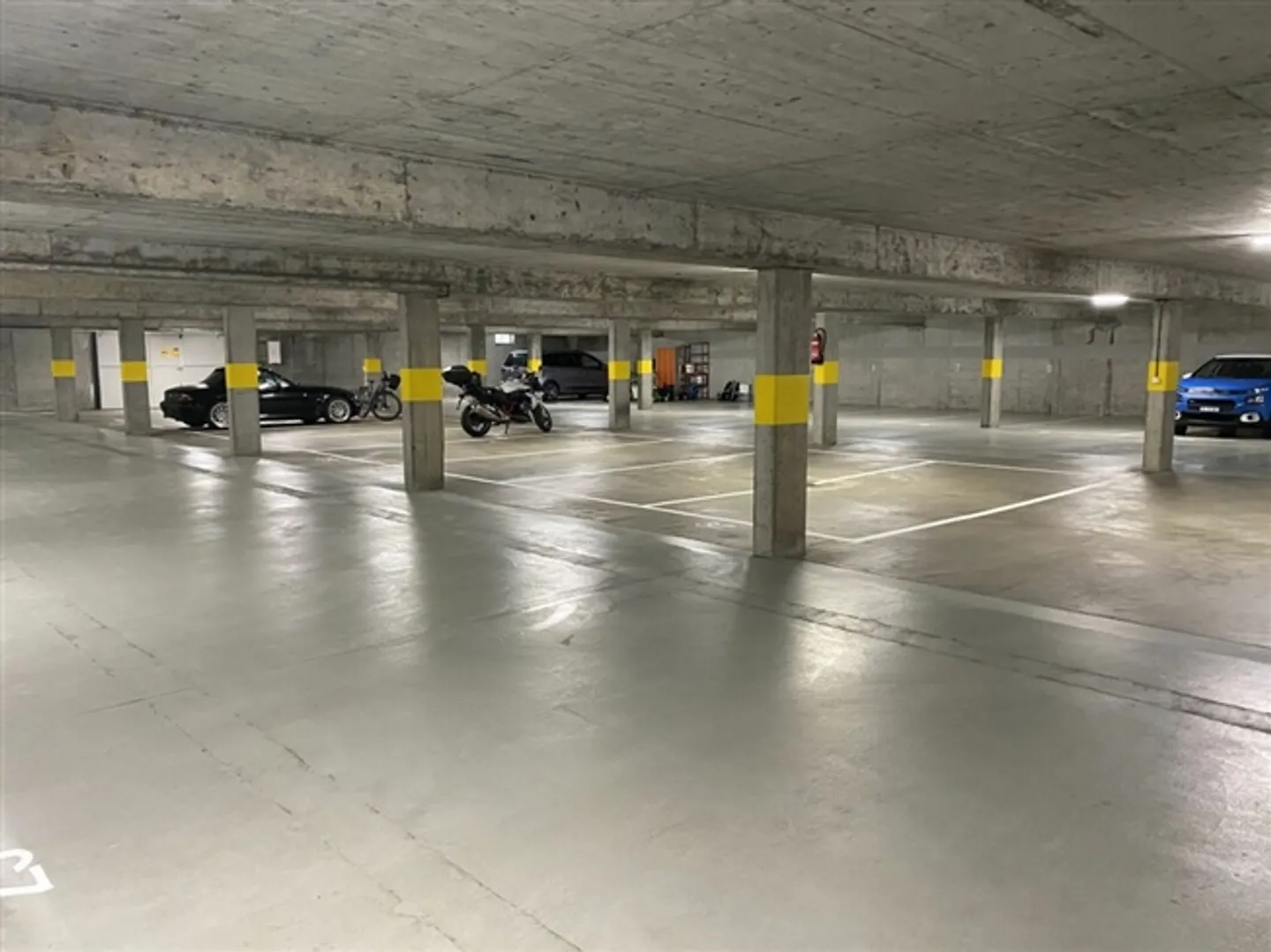 Magasin à louer - Photo 1 sur 11