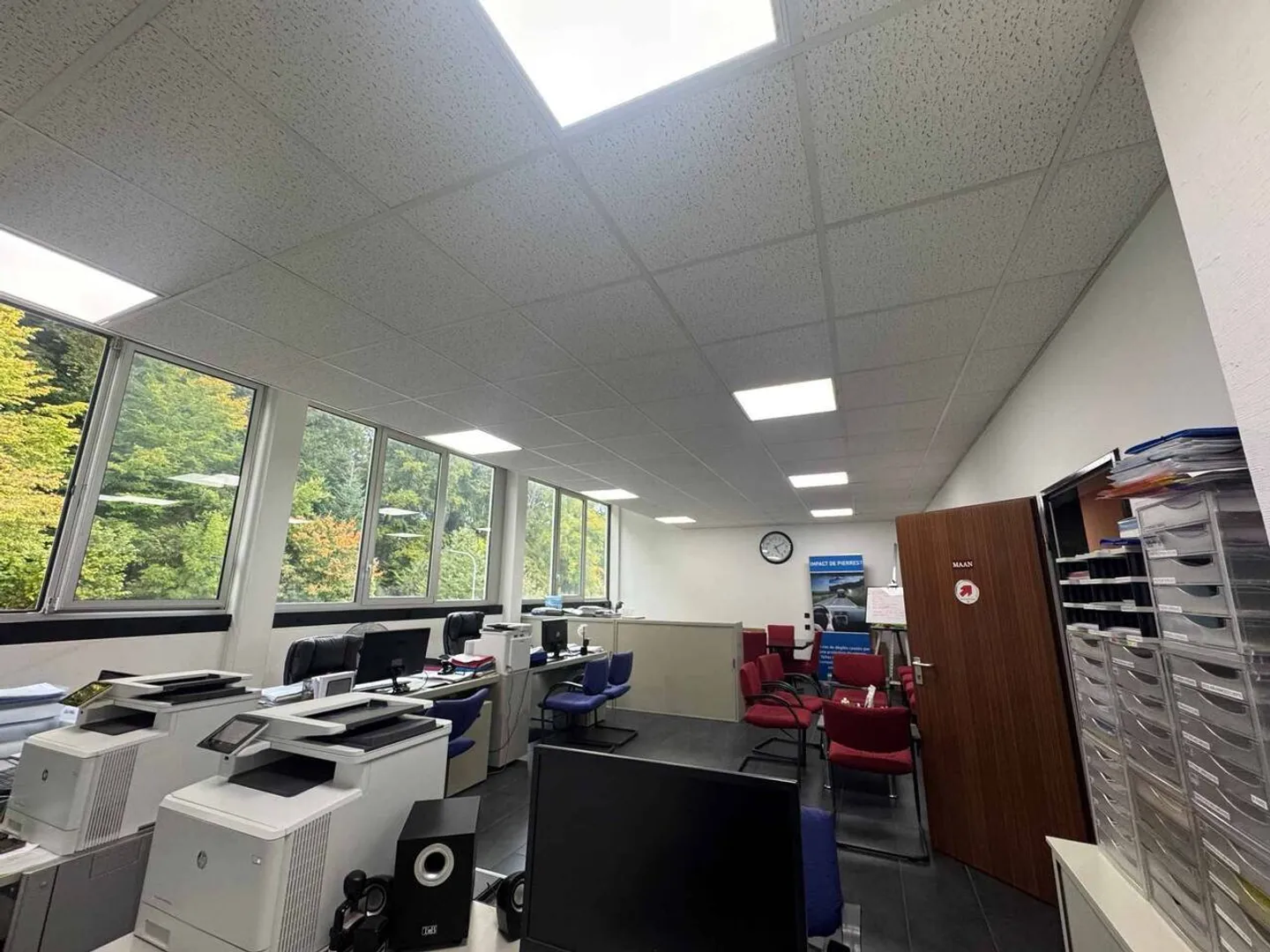 Garage stratégique à Aclens - Photo 5 sur 5