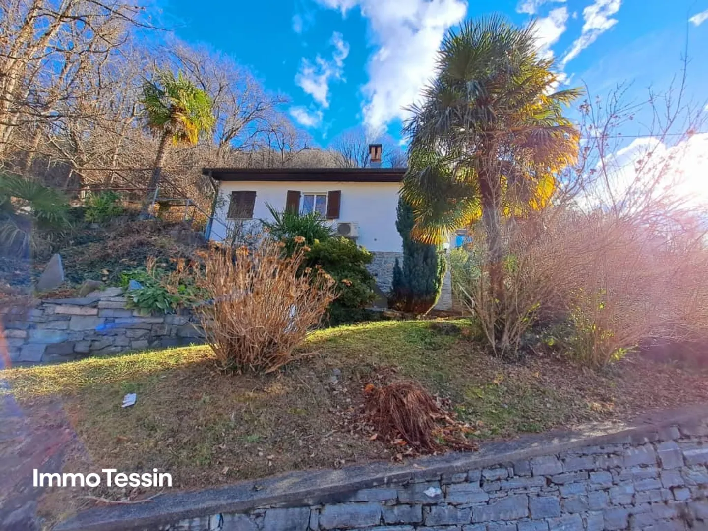 Paradise near the Verzasca Dam with beautiful views up to Lake Maggiore - Photo 1 of 13