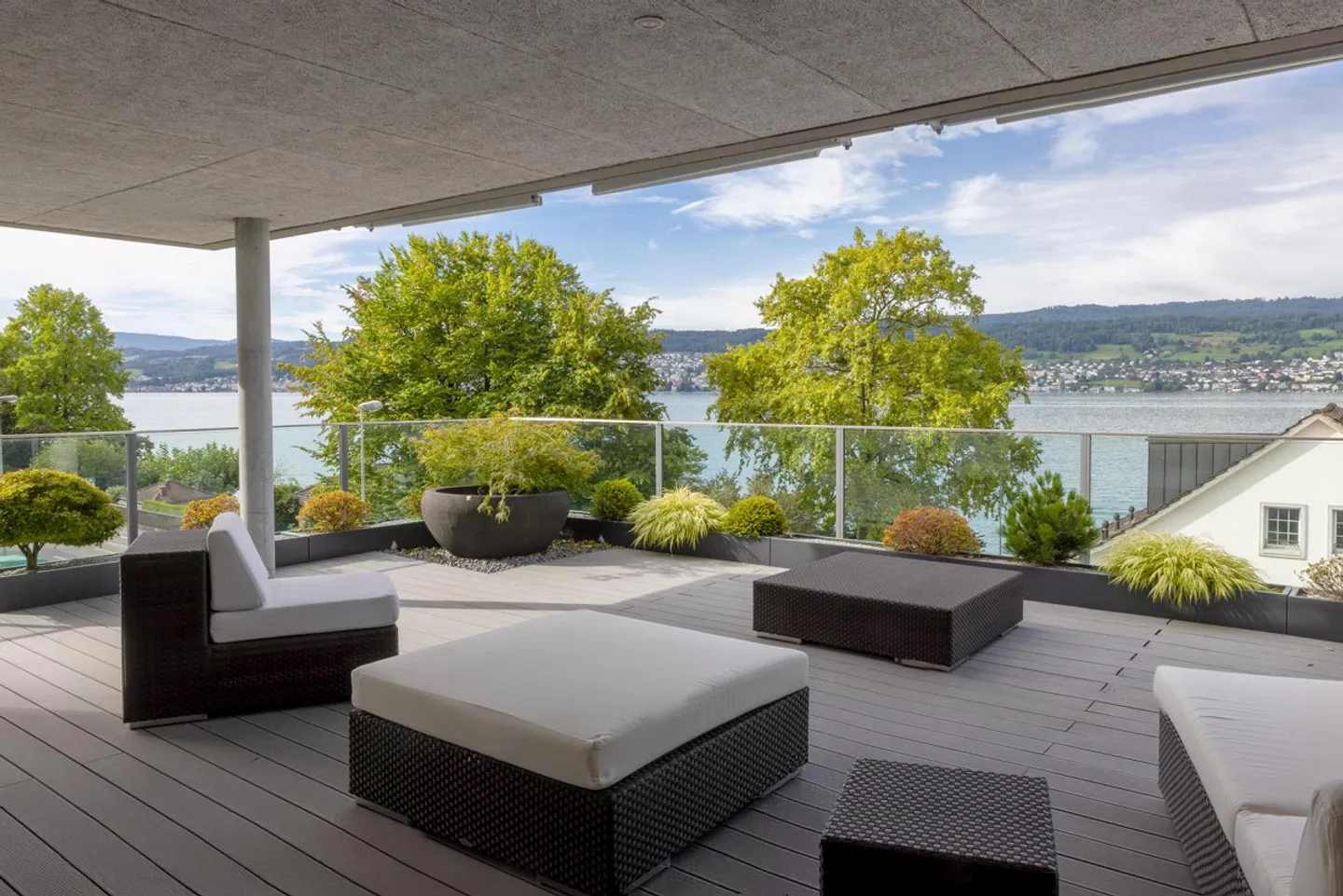 Appartamento in terrazza 4½ locali con vista lago a Herrliberg (arredato) - Foto 1 di 4
