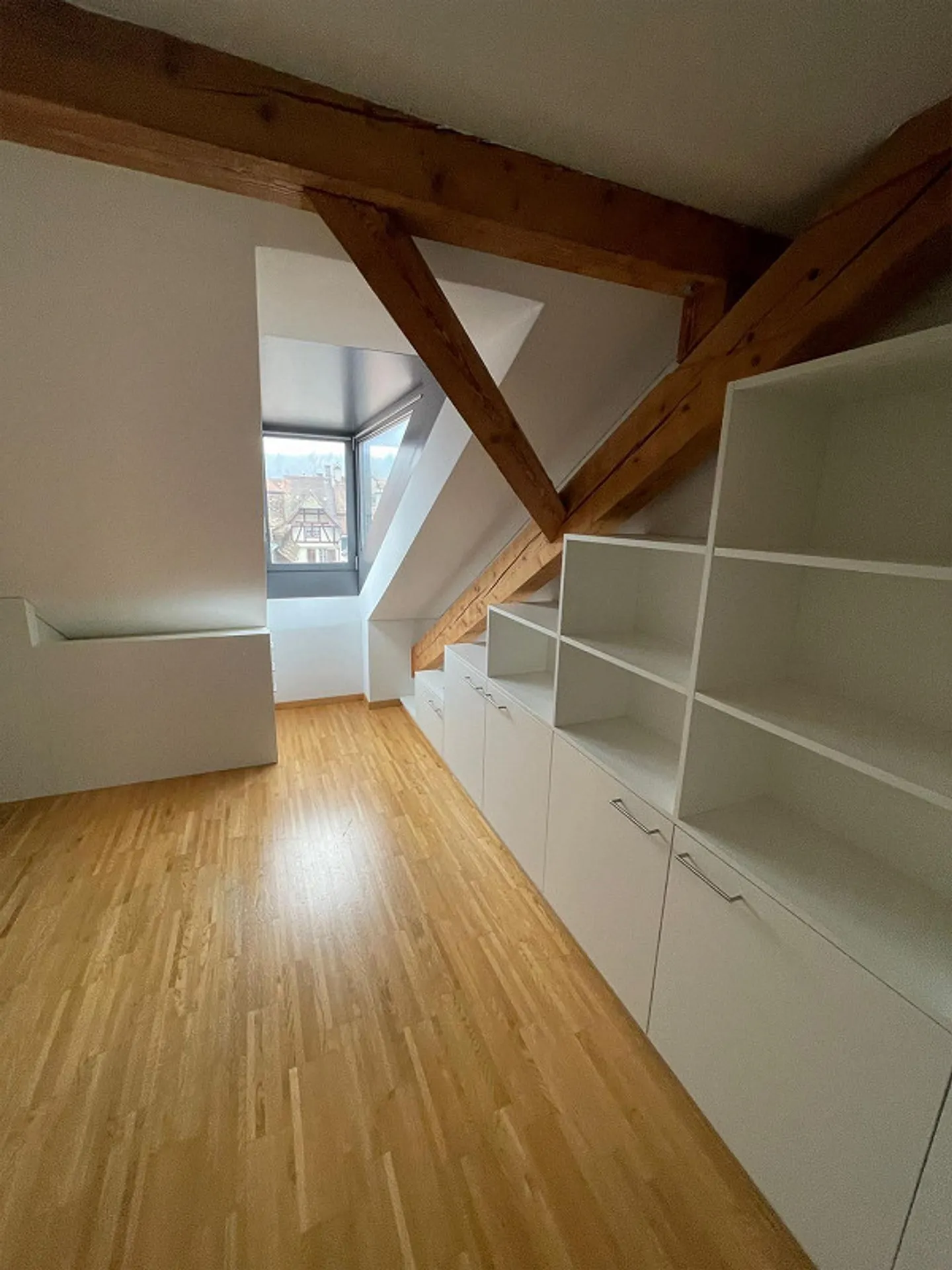 Attico nel cuore di Zofingen - Foto 7 di 7