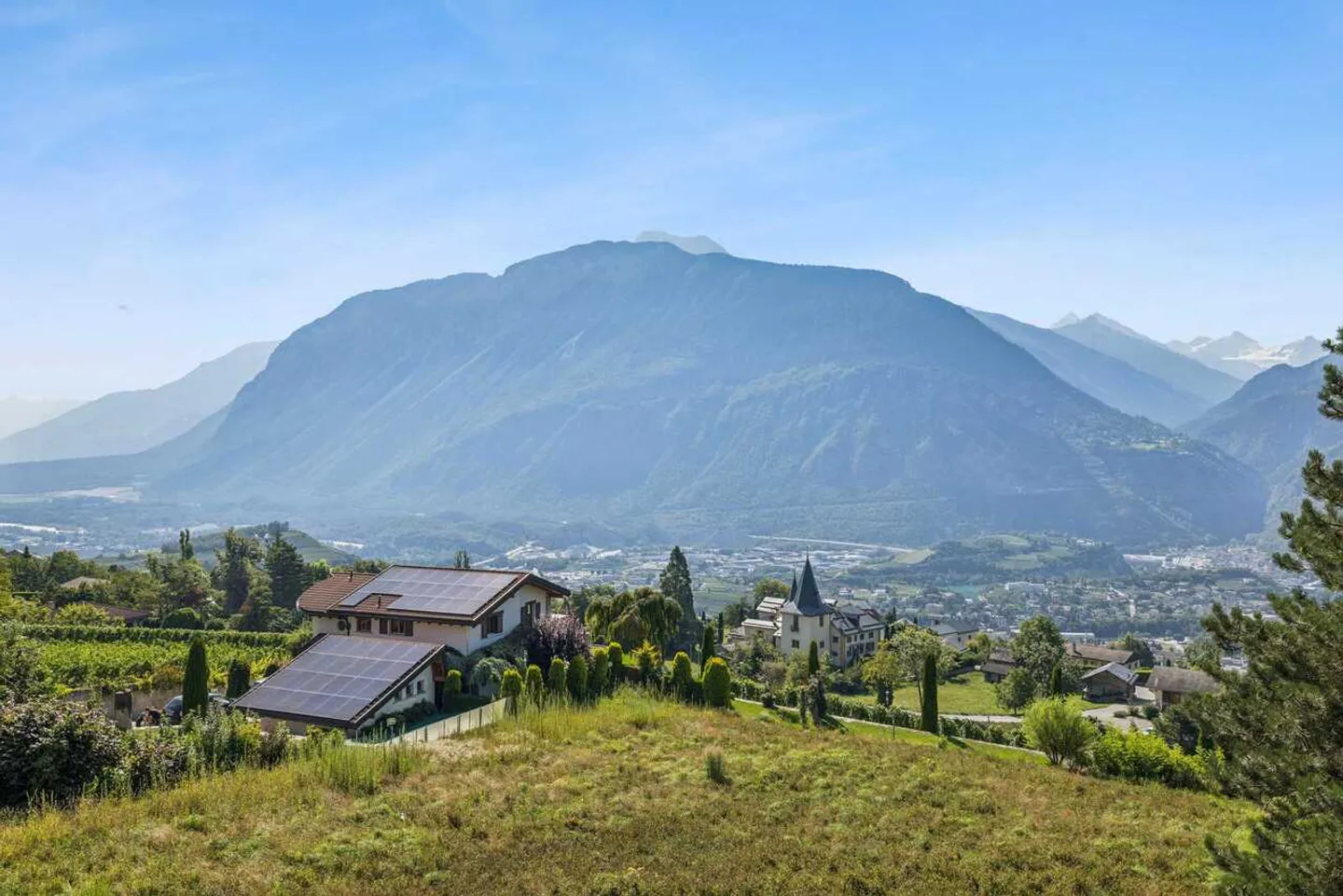Idillio di vacanza con panorama alpino: appartamento con 4 camere a Noble-Contrée - Foto 11 di 13