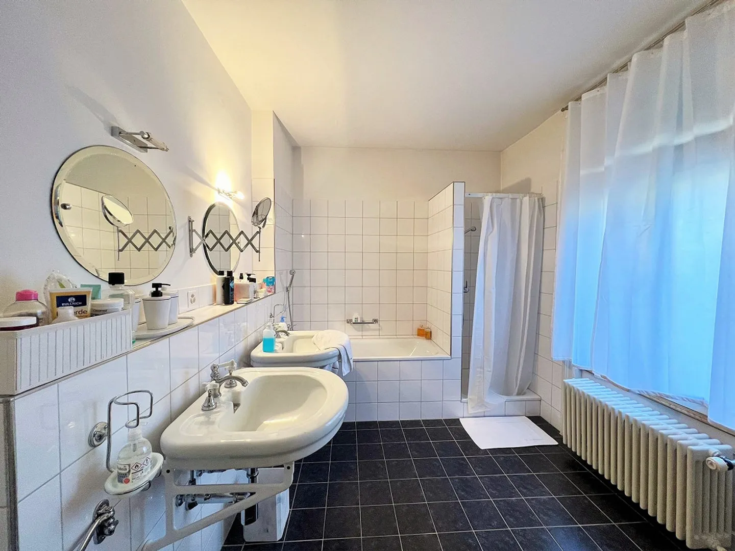 4-room apartment in Art Nouveau villa for rent - Photo 6 of 9