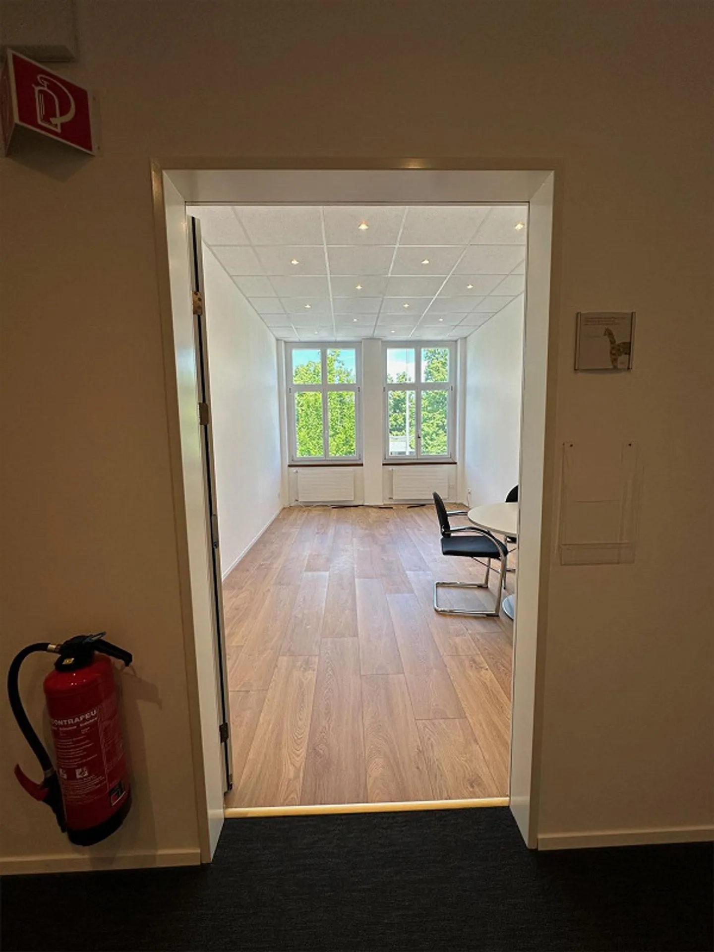 Heller Raum für Büro, Praxis oder Atelier – beim Hafen BH Kreuzlingen - Foto 3 von 5