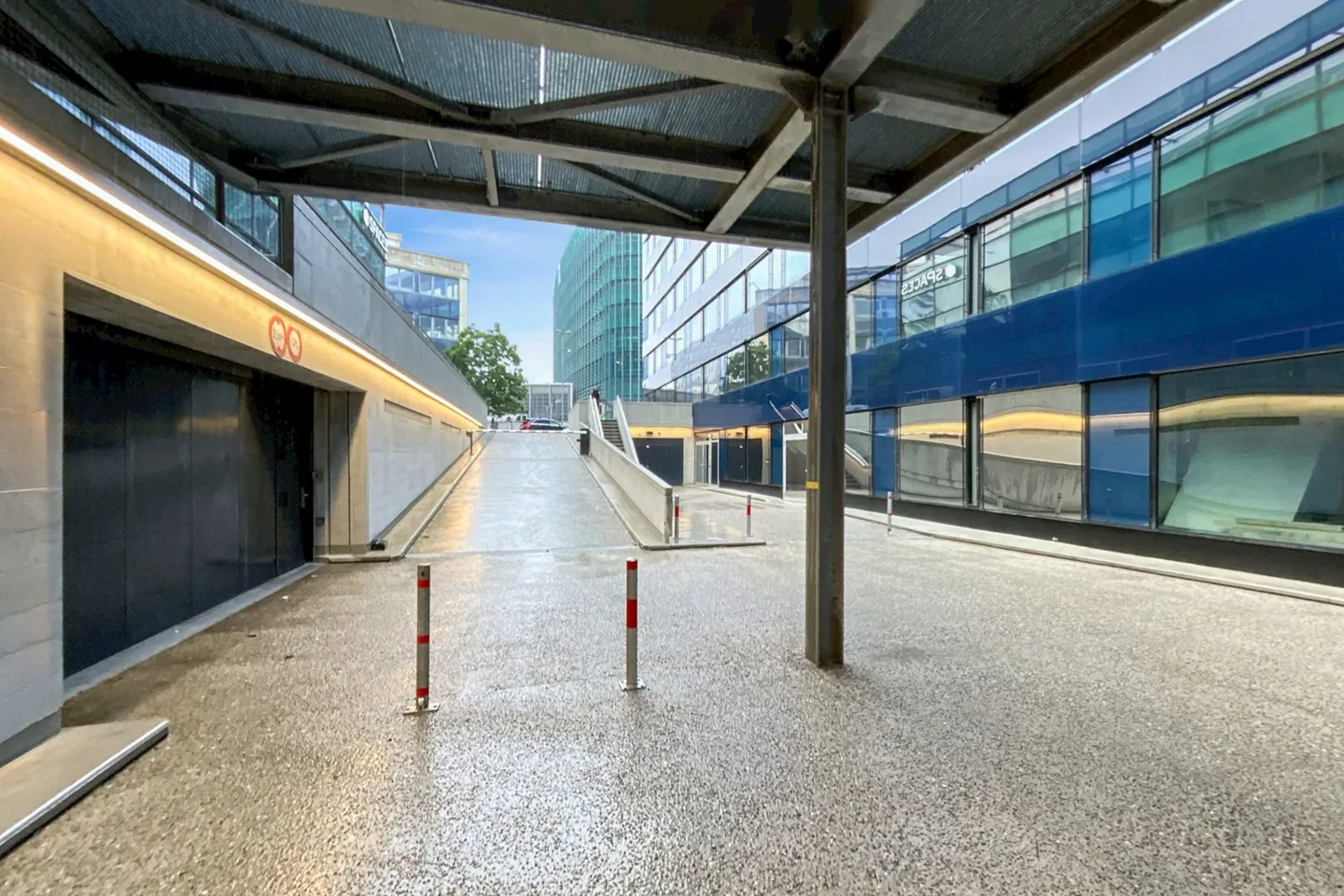 Covered parking space for rent - Photo 2 of 2