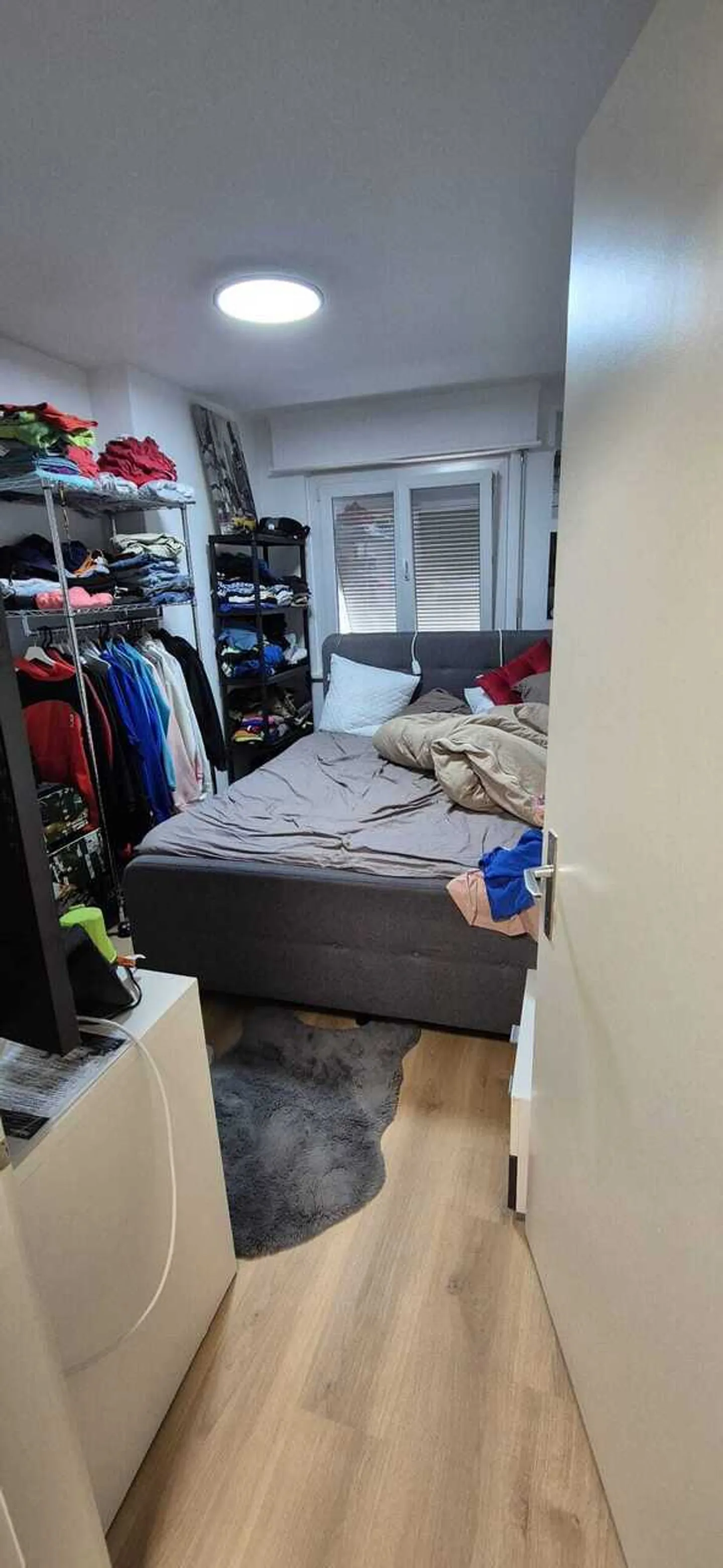 Appartement récemment rénové à 200m de la gare de Sierre - Photo 4 sur 20