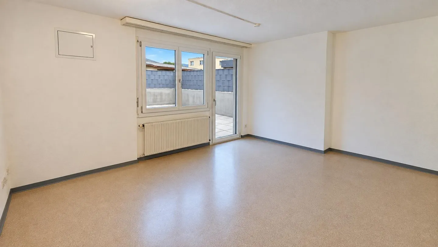 Grosszügige Wohnung mit Garten - Foto 4 von 8