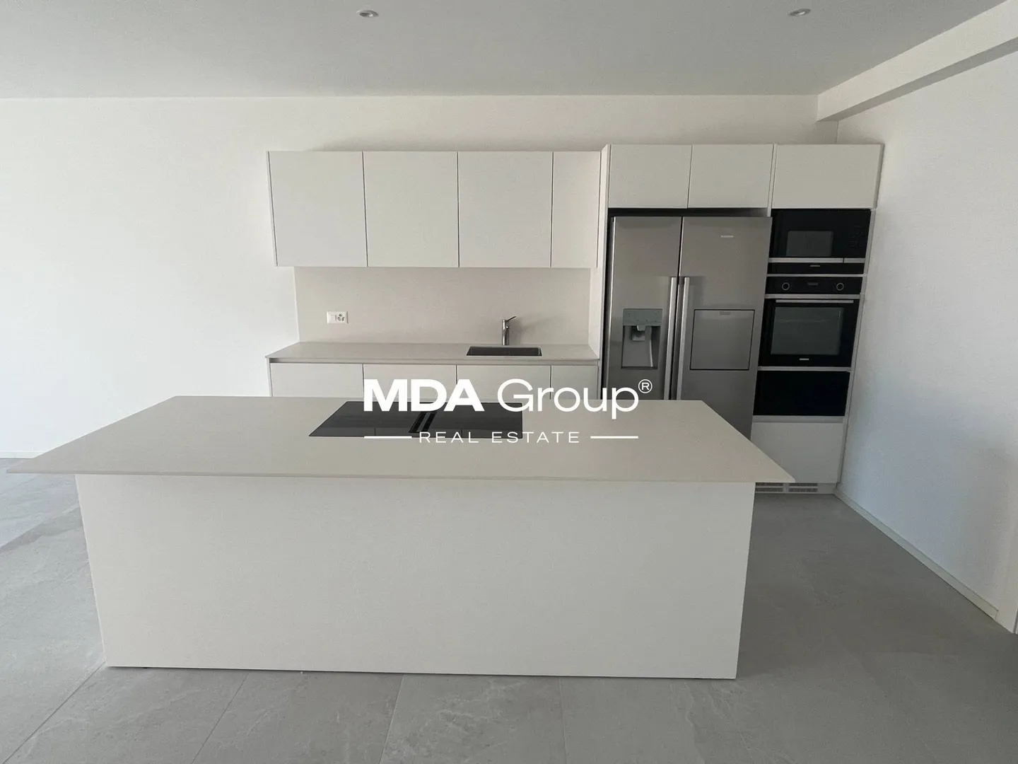 Apartment - Carona - Photo 2 of 12