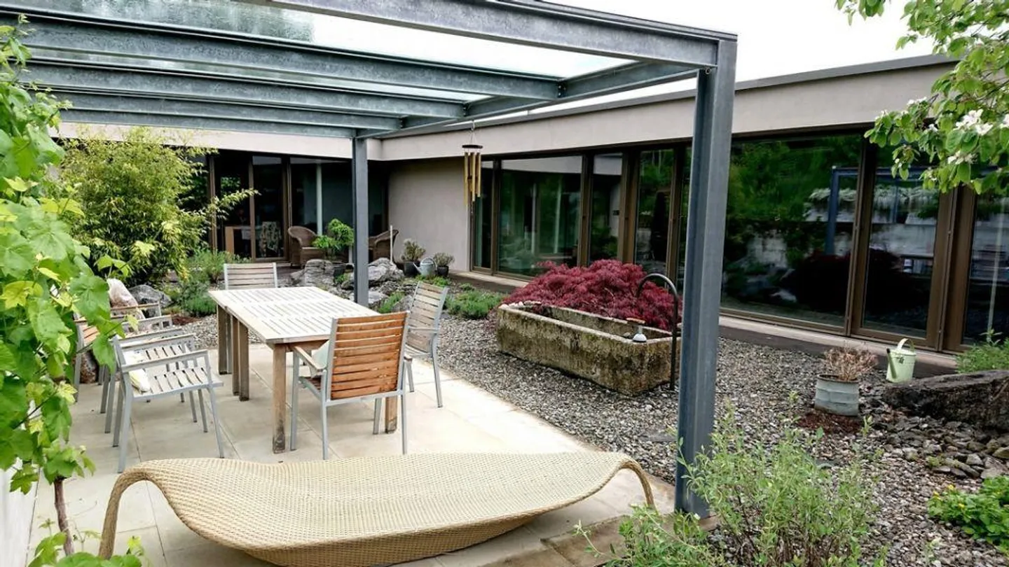 Exclusive Living Experience | Minergie + Solar Thermal | Walking Distance to ... - Photo 5 of 10