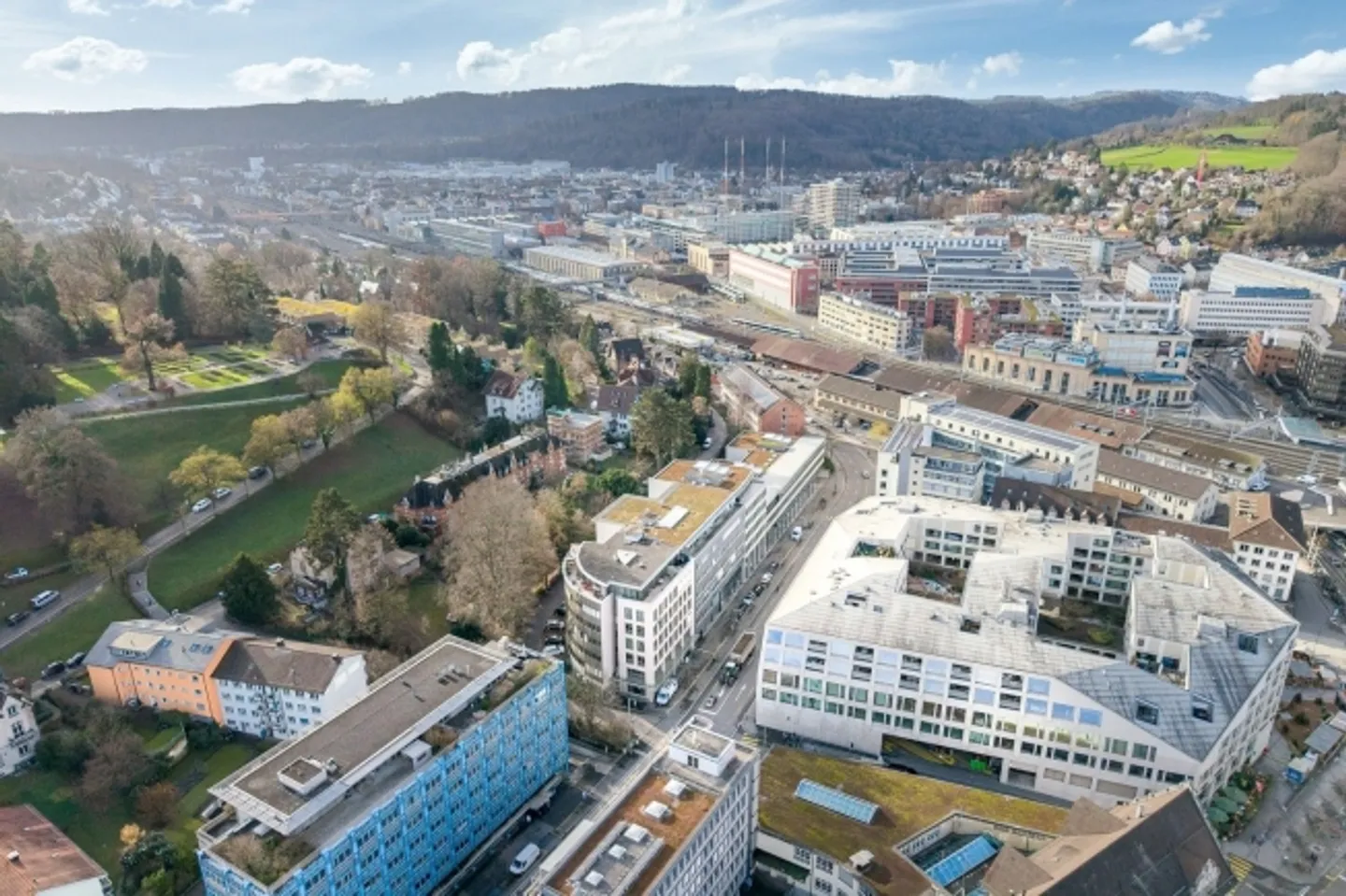Mischgenutztes Gebäude mieten - Foto 8 von 10