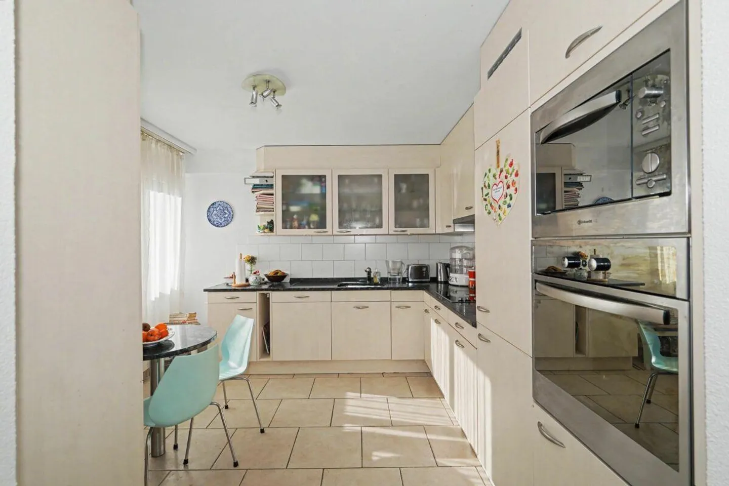 Meraviglioso appartamento di 4,5 stanze a Binningen - Foto 7 di 17