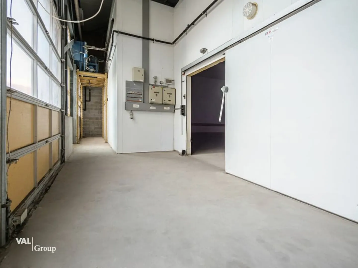 Magnifique surface commerciale de 170m2 - Photo 5 sur 8