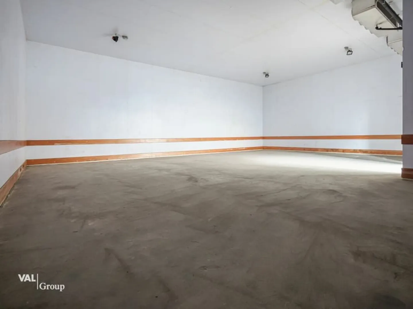 Magnifique surface commerciale de 170m2 - Photo 7 sur 8