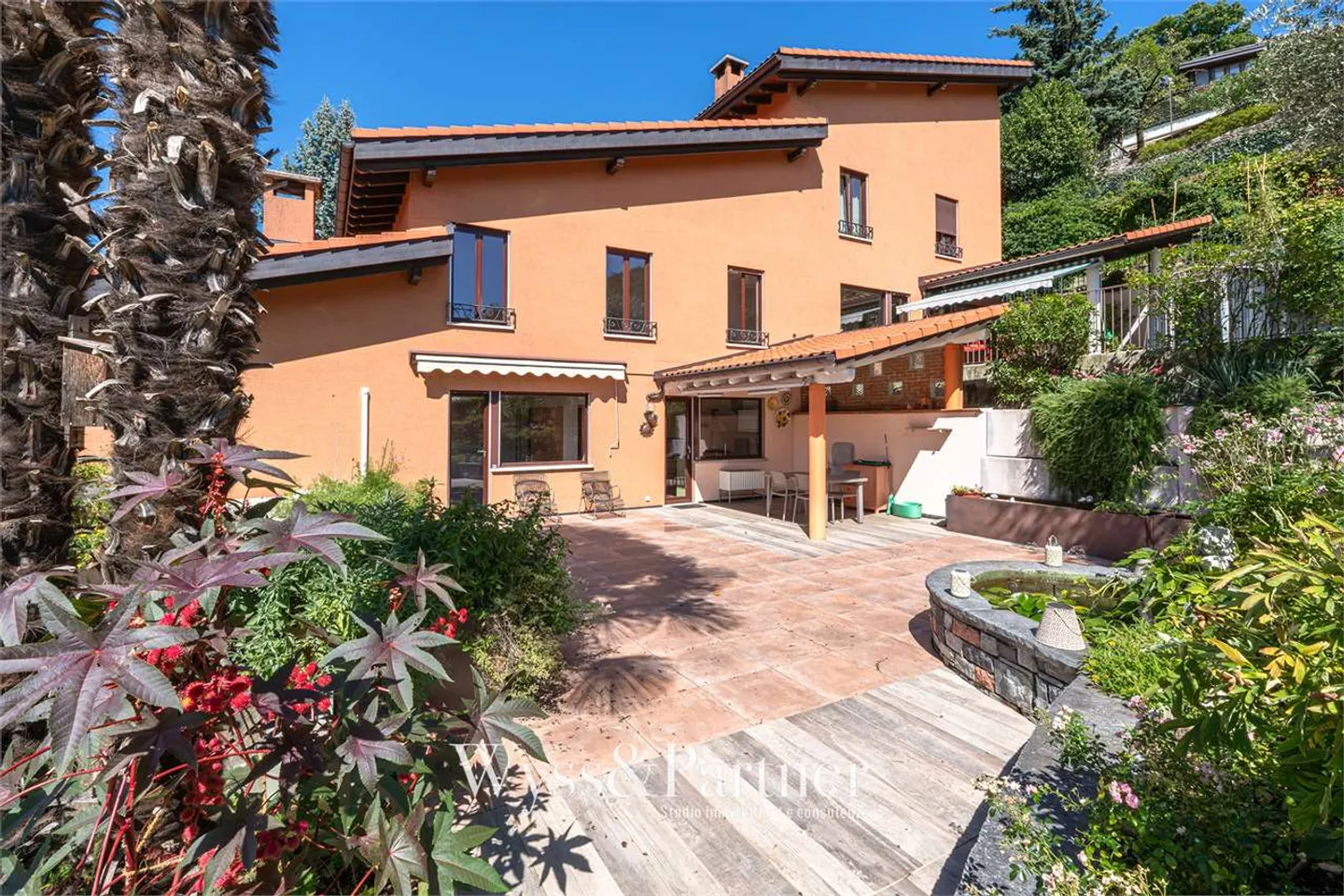 Three-level house with terrace and garden in Vezia - Photo 1 of 13