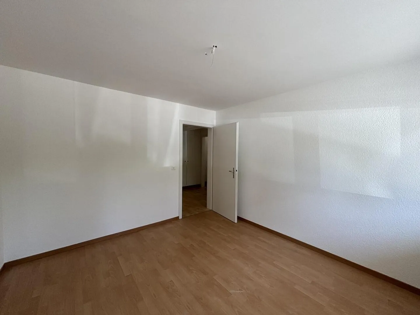À louer – Appartement de 2 pièces au rez-de-chaussée à Peseux - Foto 4 di 6