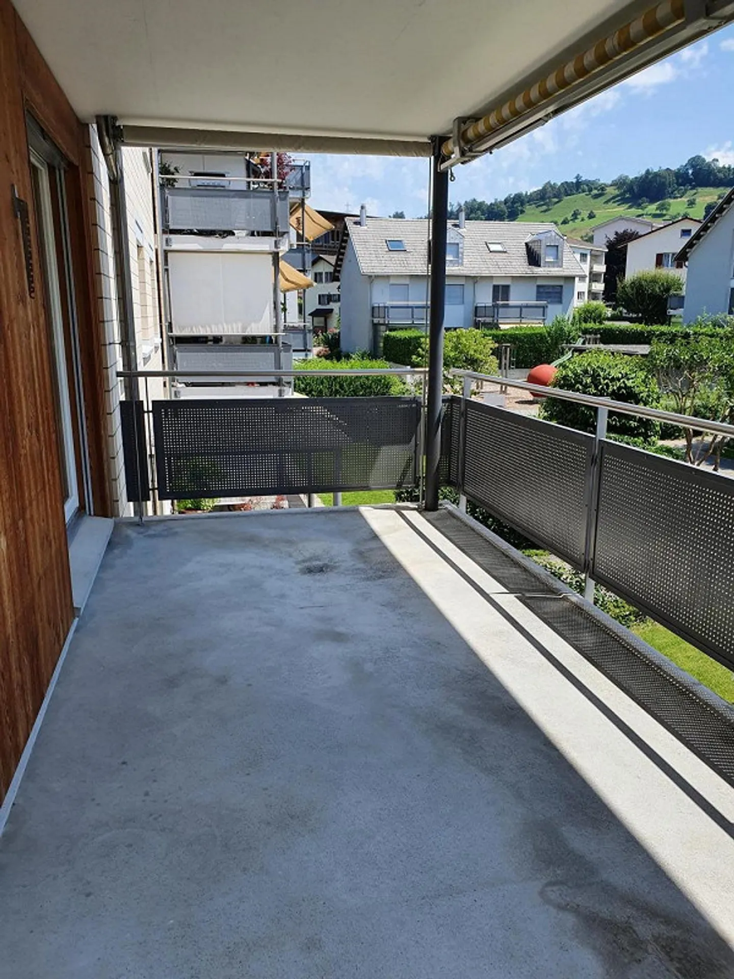 4.5 Room Apartment - Photo 2 of 9