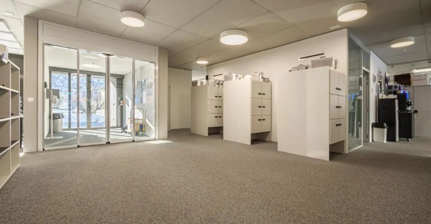 Modern Office Complex - Photo 7 of 11