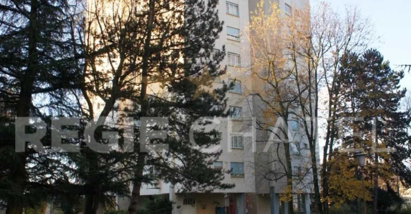 Close to CHUV, for rent 3.5-room apartment - Photo 1 of 5