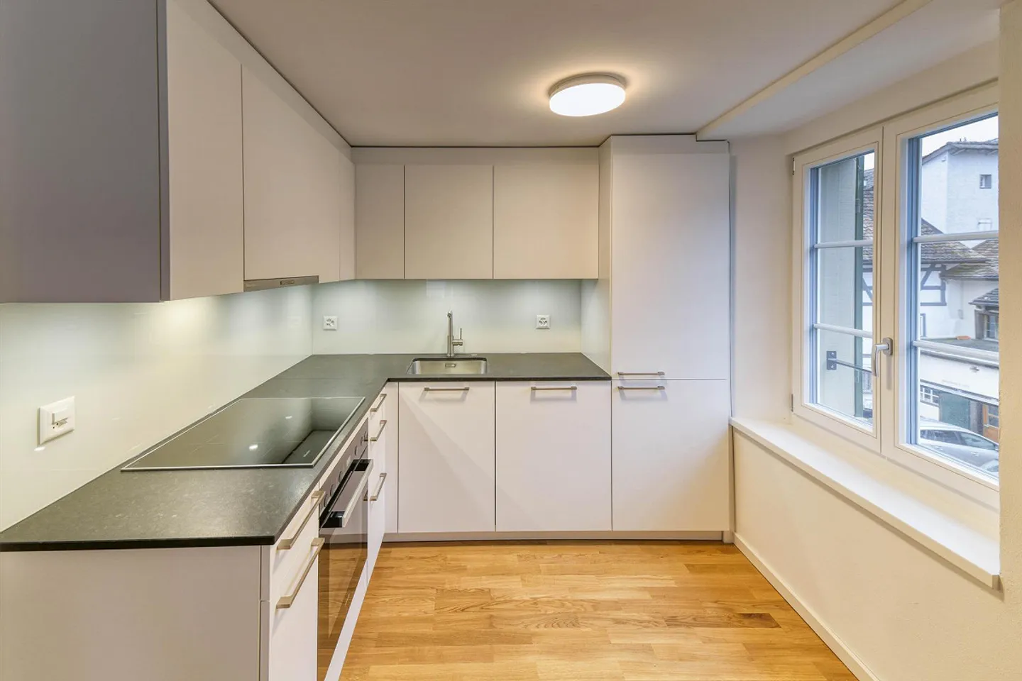 Renovierte 2.5-Zimmerwohnung - Foto 3 von 10