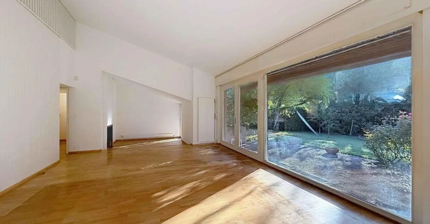 Doppelhaushälfte mit 9 Zimmern und eingezäuntem Garten in Thônex - Foto 2 von 10