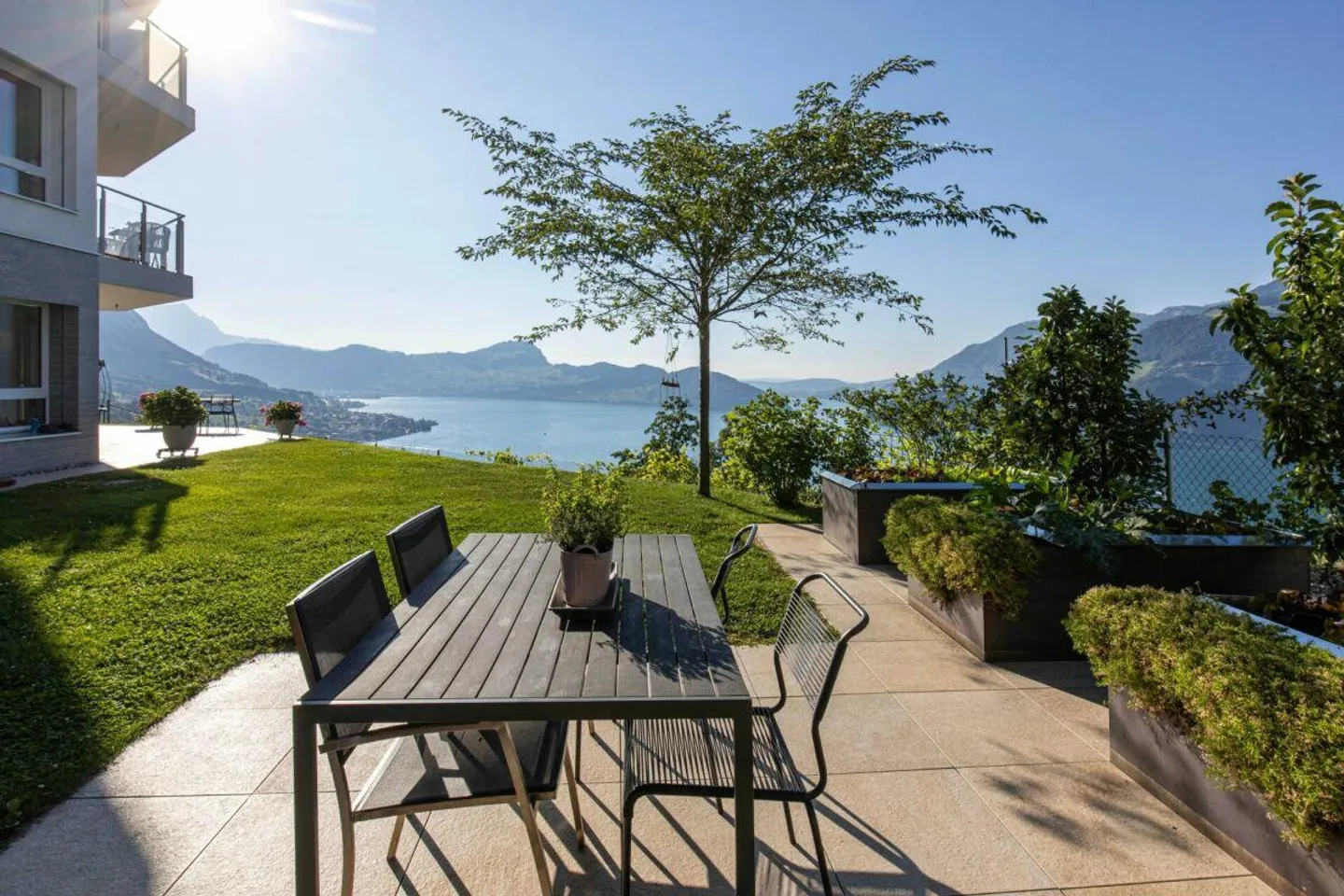 Chalet mit Atemberaubendem Seeblick - Foto 6 von 6