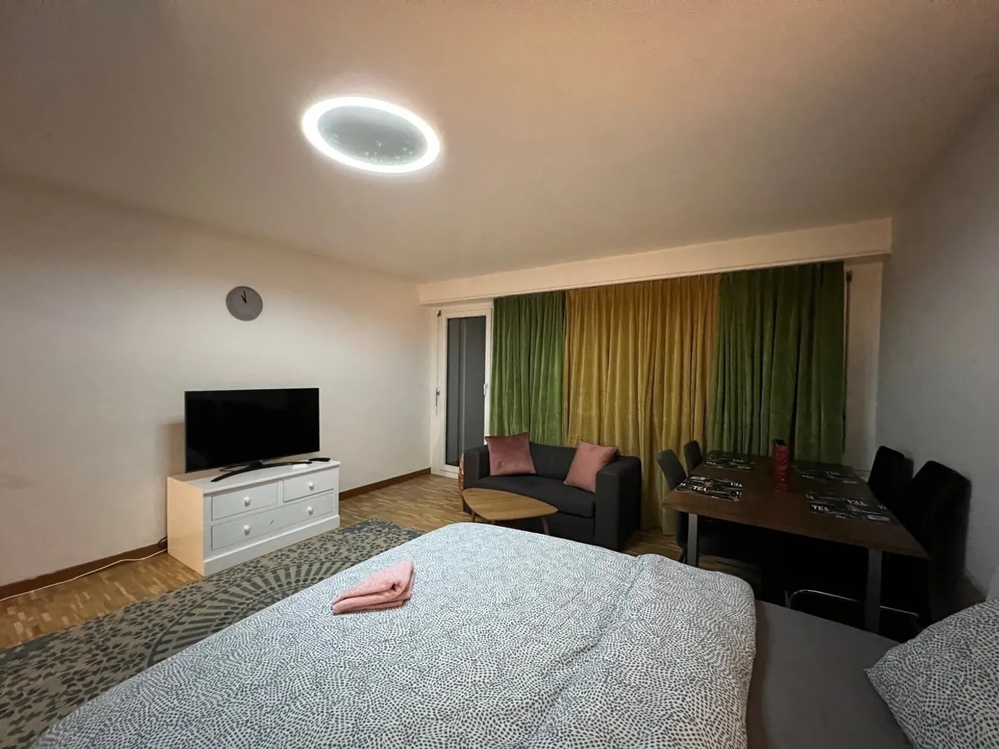 Pour les expatriés - Appartement 1,5 pièces entièrement meublé à 8600 Dübendorf - Photo 4 sur 11