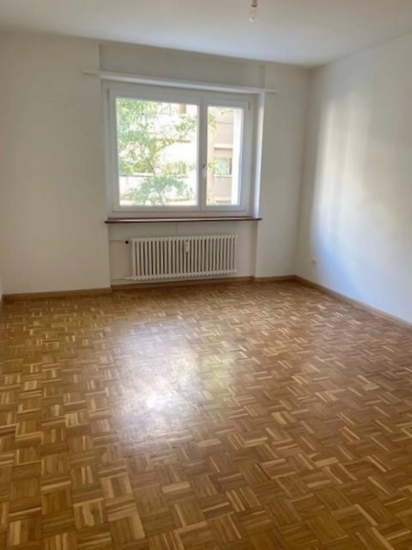 Strada laterale tranquilla nel quartiere di St. Johanns - Foto 4 di 8