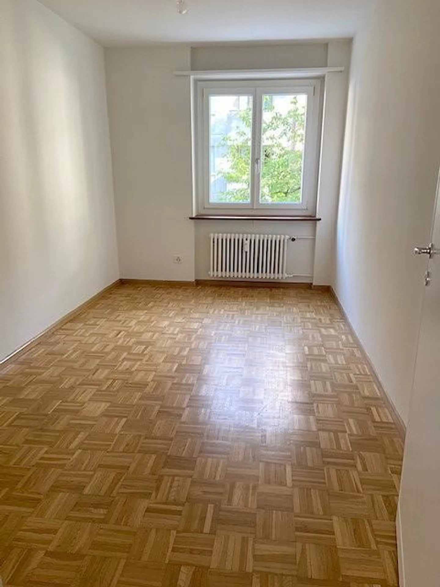 Strada laterale tranquilla nel quartiere di St. Johanns - Foto 5 di 8