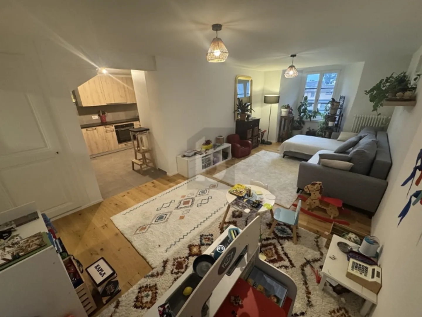 «SITUATO NEL CUORE DI COSSONAY» - Foto 1 di 6