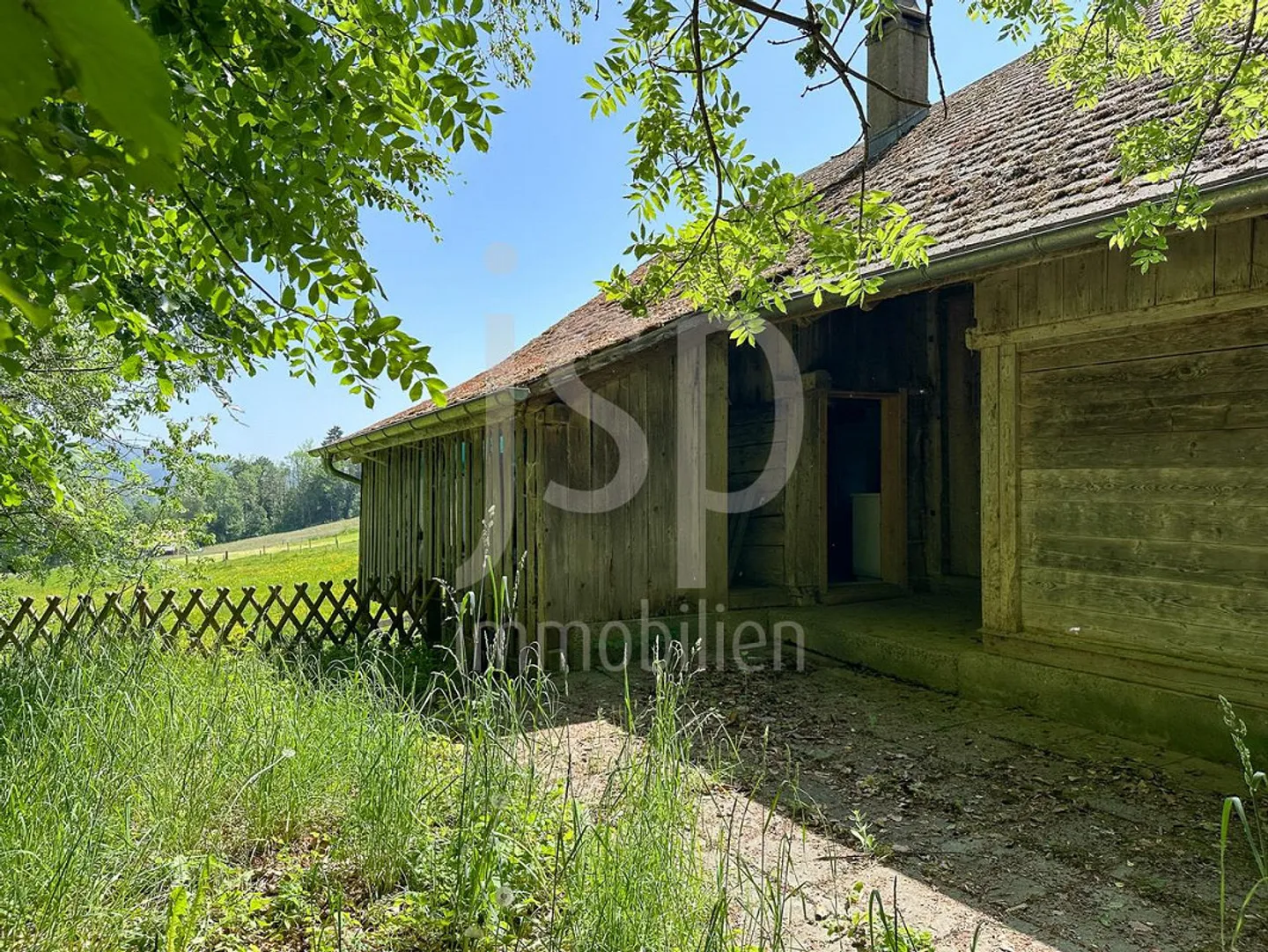Idyllique au bord de la forêt - Petite ferme à rénover. - Photo 16 sur 18