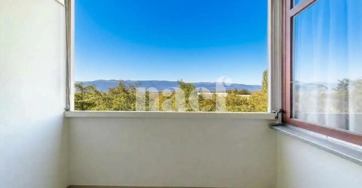 4-Zimmer-Wohnung mit Balkon und Garage im Herzen von Lignon - Foto 4 von 11