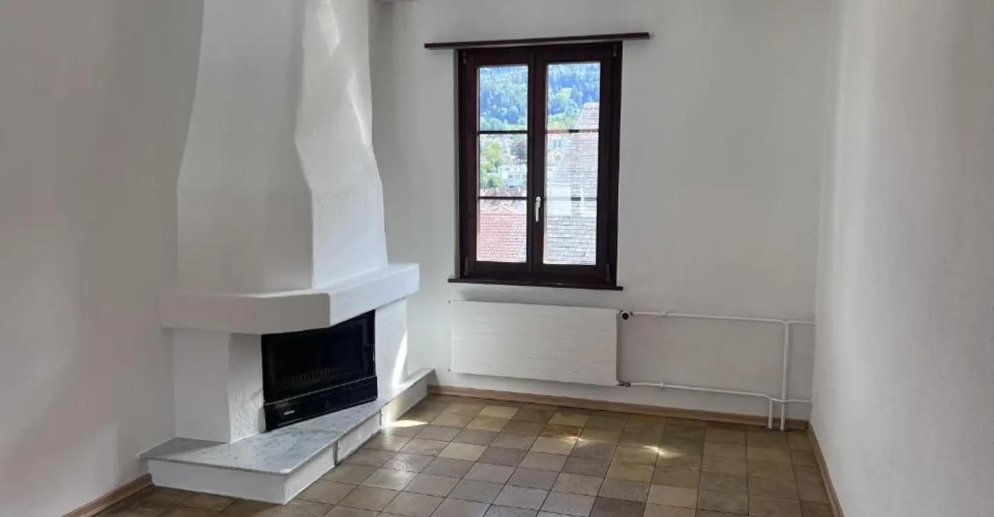 Appartement spacieux à Moutier - Photo 1 sur 10