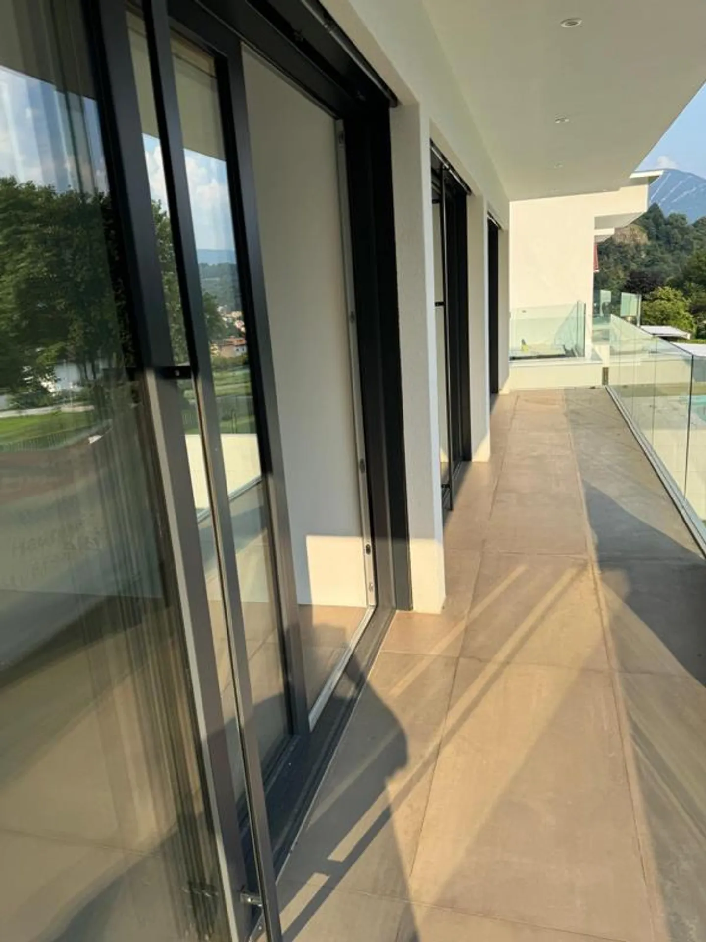 «5 Zimmer Einfamilienhaus» - Foto 3 di 7