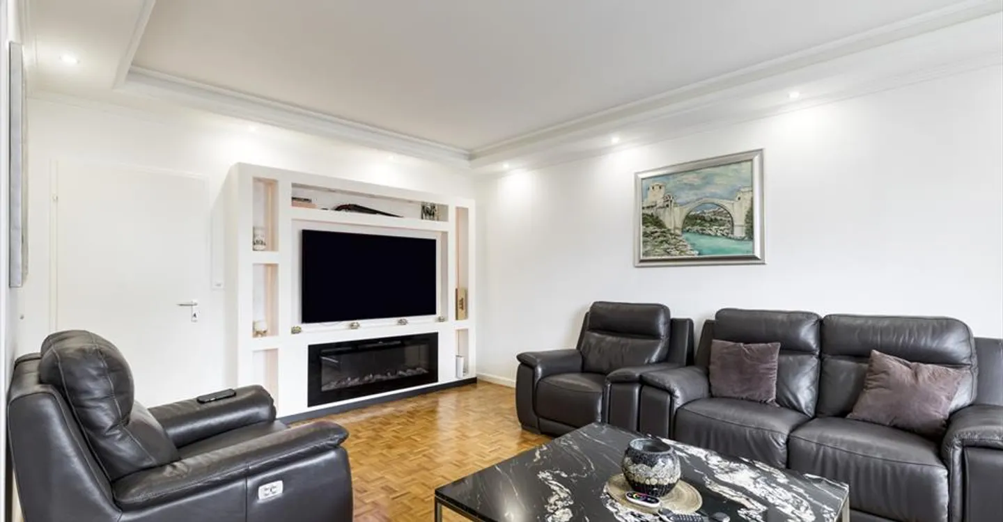 Penthouse moderno ad Avanchets - Foto 2 di 10