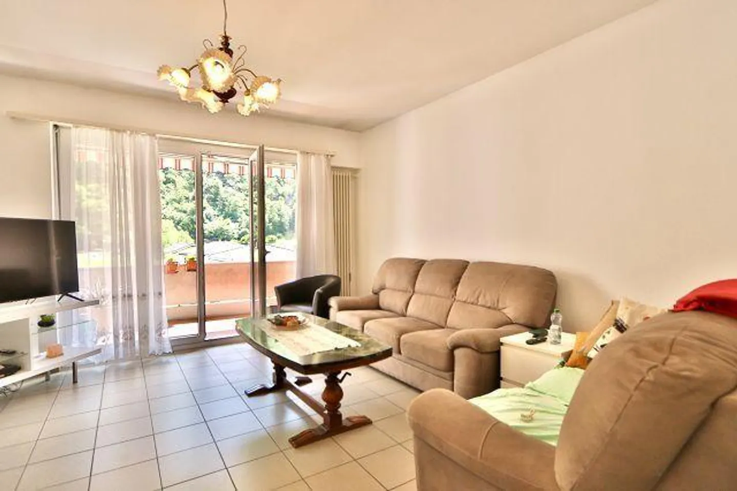 Appartement Douillet avec Vue - Photo 4 sur 21