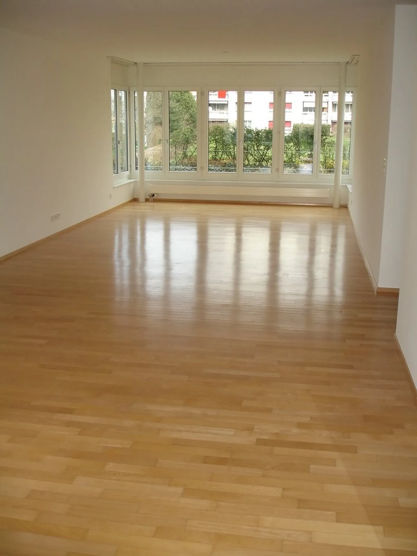 4.5 Room Apartment - Photo 2 of 9