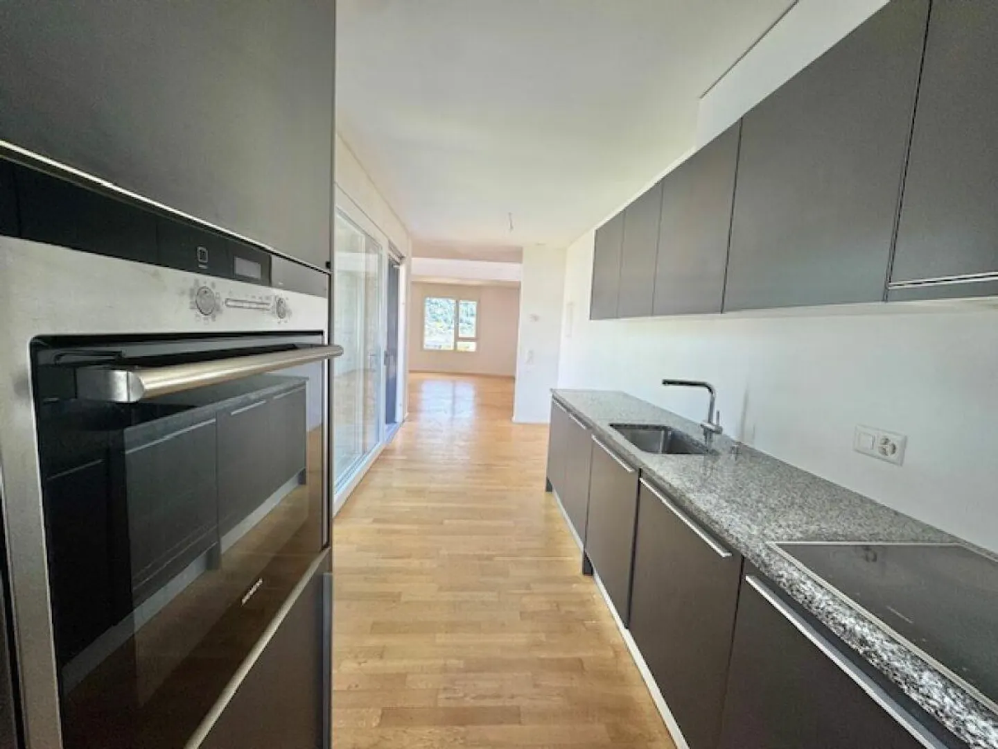 FOR SALE IN THE CENTER OF LOSONE - MODERN DUPLEX ATTIC WITH 5.5 ROOMS - Photo 10 of 27