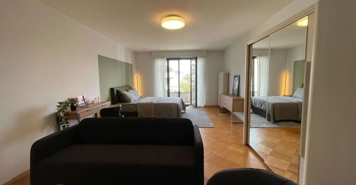 Furnished Room in Prime Location - Photo 7 of 13
